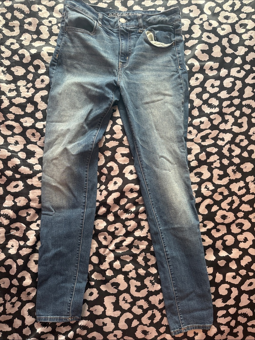 American Eagle Outfitters Indigo Wash Skinny Jeans
